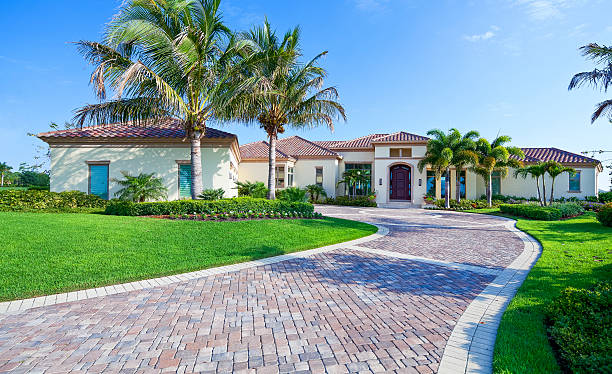 Best Driveway Pavers Contractor  in Auxvasse, MO